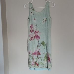 Women's dress size 6